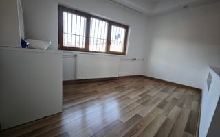 Apartament 4 camere, vilă, 120 mp, Hala Traian, investiție - Poză 6