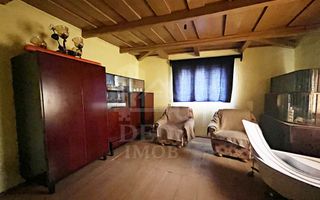 Casa de vanzare si teren de 3000mp in satul Calea Mare, Bihor - Poză 1