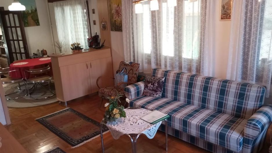 de vanzare casa mare  zona Brancoveanu suprafata utile 350 mp - Poză 20
