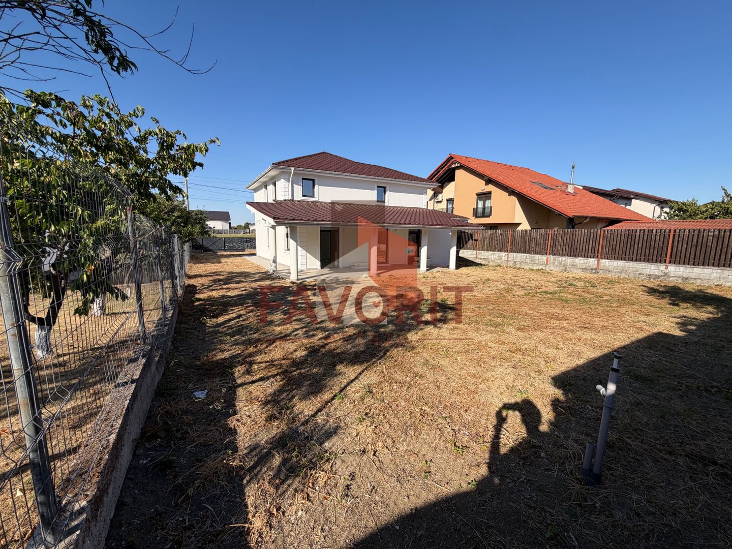 Casa individuala. 172 mp utili. Garaj. Disponibila imediat - Poză 4