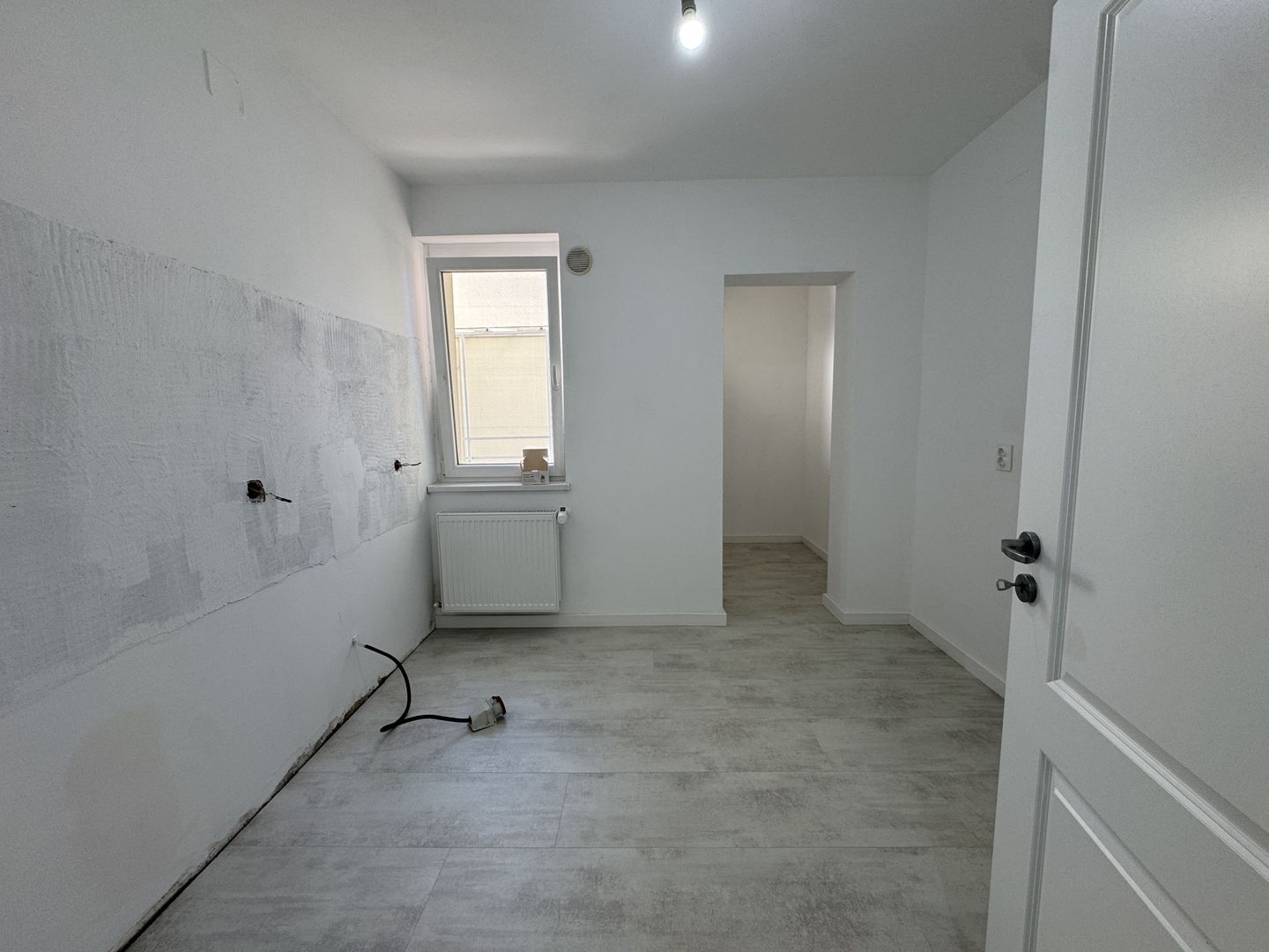 Apartament nr.14 cu 3 camere, boxa si parcare incluse in pret - Poză 12