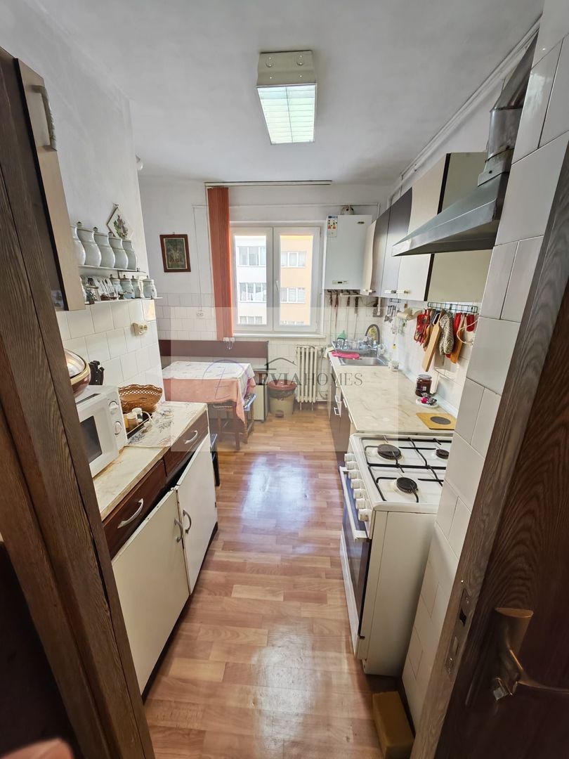 4 camere/ decomandat/etaj 1/ Manastur - Poză 2