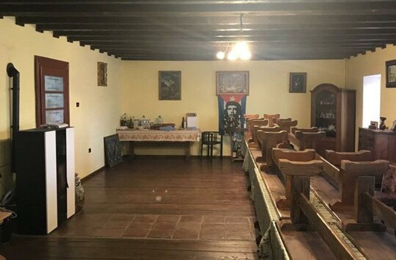 Oportunitate de investitie, o cladire D+P+M rustica in comuna Pischia - Poză 7