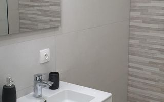 Apartament cu 2 camere | Zona Ultracentrala | Oradea - Poză 5