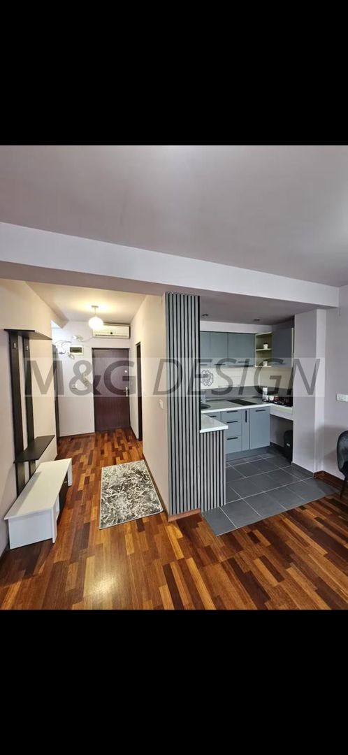 Apart 1 camera Piata Balcescu etaj 3 - Poză 1