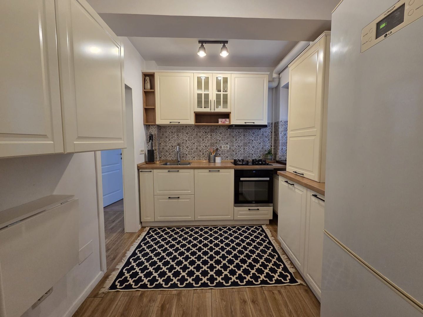 AP. 2 CAMERE DOBROESTI, CENTRALA PROPRIE, LOC DE PARCARE, BLOC NOU - Poză 7