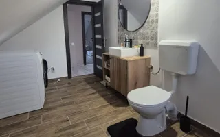 Apartament cu 4 camere in casa - zona Centrul Civic - Poză 15