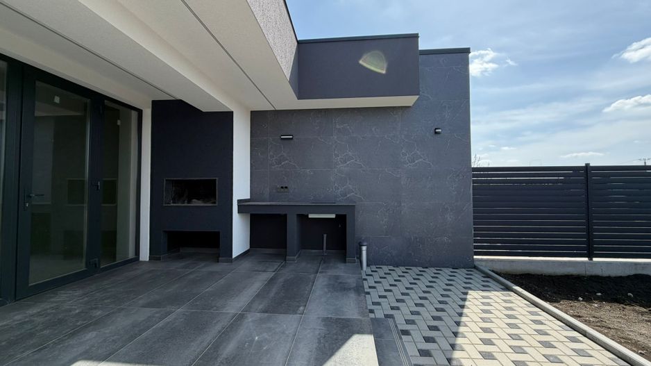 Duplex Hi-Tech 250 m2, Pașcani - Poză 21