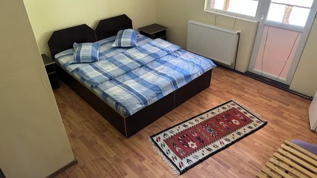 Pensiune cu 6 Camere - Poză 19