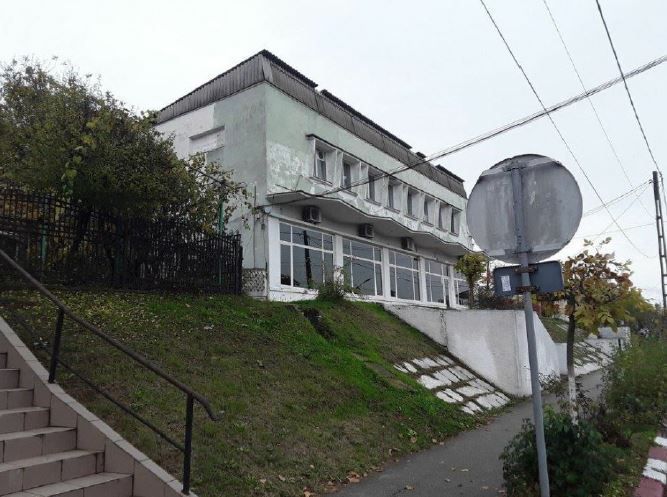 Spatiu Comercial Targu Carbunesti - Poză 1