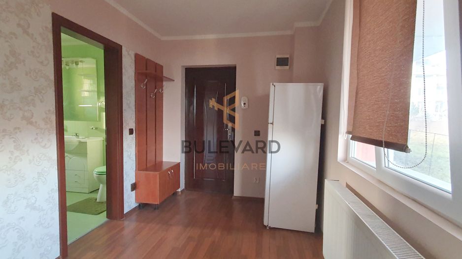 Apartament cu o camera si parcare exterioara, zona Grand Hotel Italia! - Poză 5
