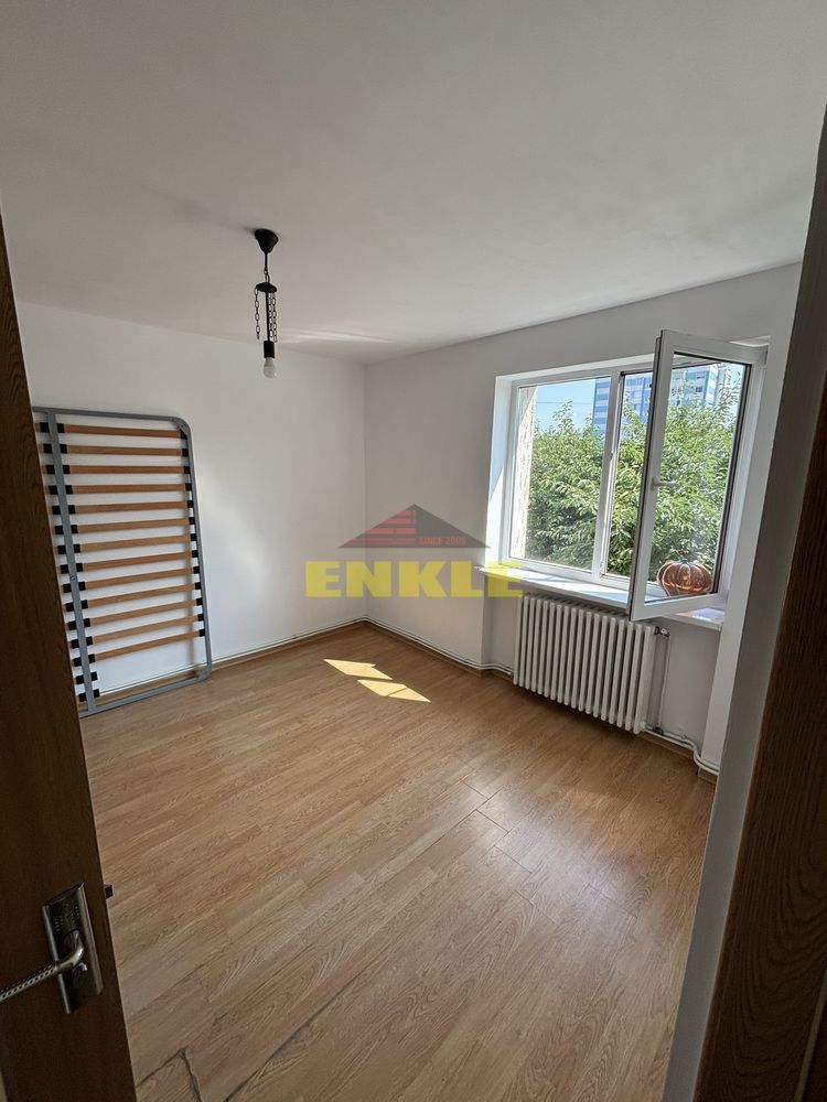 De închiriat apartament cu 2 camere, strada Octav Onicescu - Poză 2