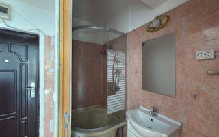 Garsonieră etaj intermediar - Electroprecizia Săcele - Poză 8