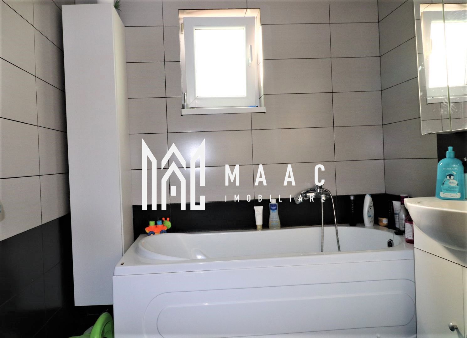Casa Sura Mare | 120 mp utili | Terasa 25 mp |  Curte - Poză 9