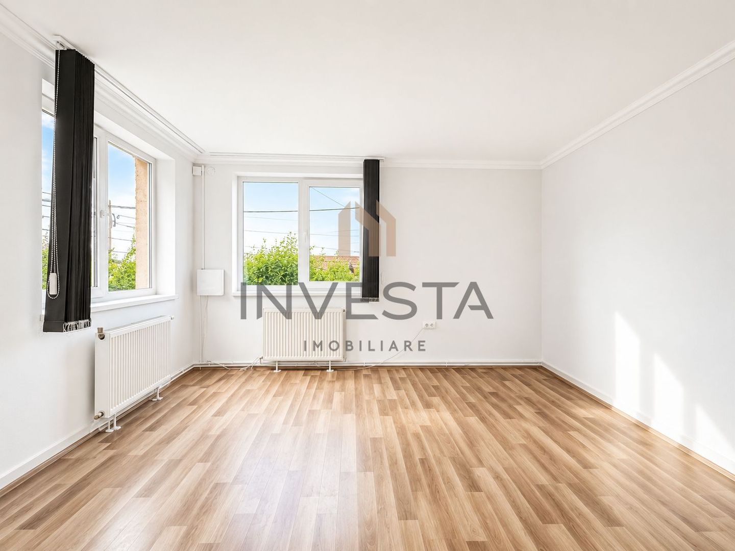 Casa individuala cu 4 camere de inchiriat in Andrei Muresanu - Poză 2