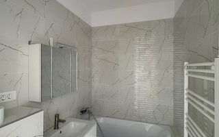 Apartament 3 camere de închiriat Apărătorii Patriei Parcare subterană - Poză 11