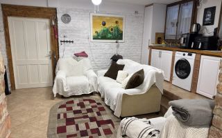 Apartament De Inchiriat | P-ta Abator | Decomandat | Semicentral | Marasti - Poză 2