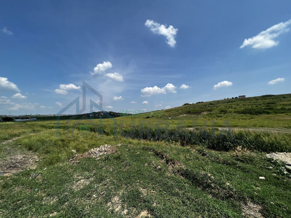 Miroslava lot teren 640 mp - cartier rezidential - Poză 5