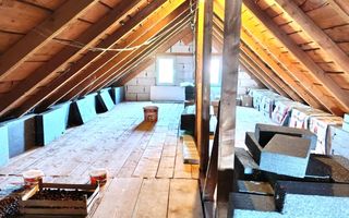 Casa individuala spatioasa si teren mare, pozitie excelenta, Sacalaz - Poză 24