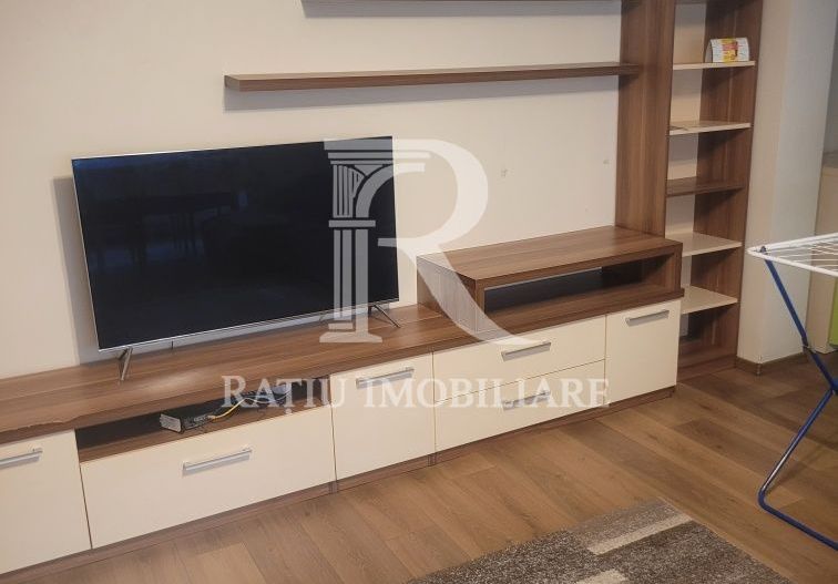 De inchiriat | Apartament cu 3 camere | Cantemir - Poză 1