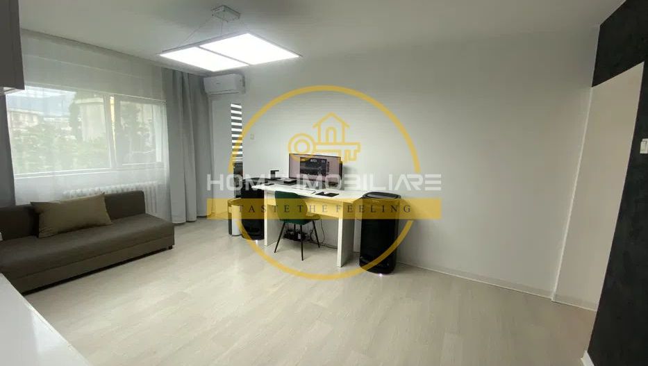 🔹 Apartament 3 camere Podu Ros| Semidecomandat | Mobilat & utilat - Poză 1
