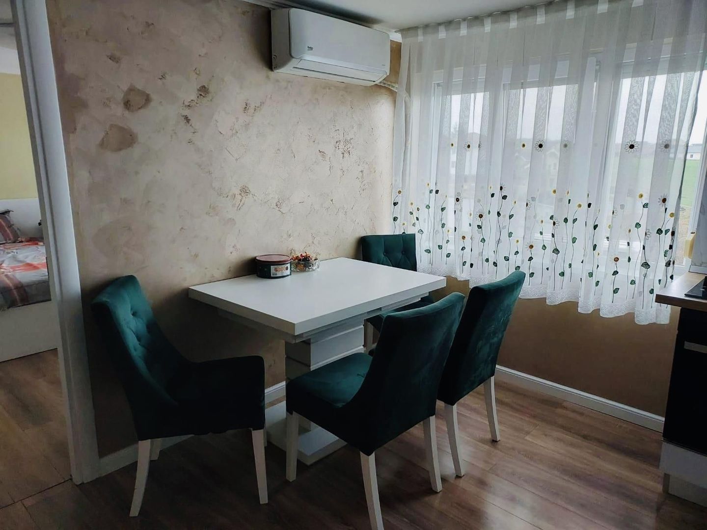 Apartament cu 2 camere  ultracentral Sanmartin - Poză 2