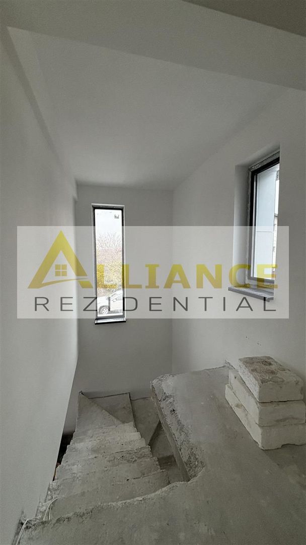 Vila 4 camere de vanzare || aproape de Primărie || campus scolar - Poză 9