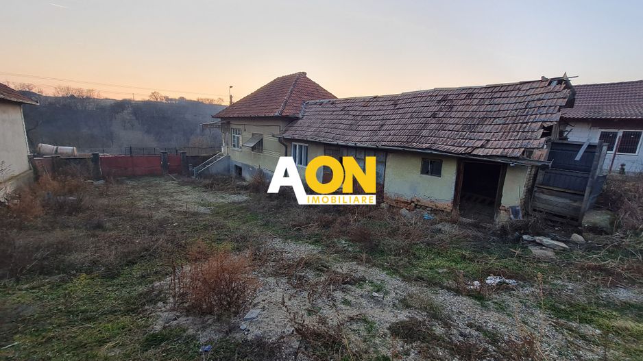 Casa 2 Camere + 1 Anexa, 132 mp, Teren 2619 mp, Zona Paclisa - Poză 4