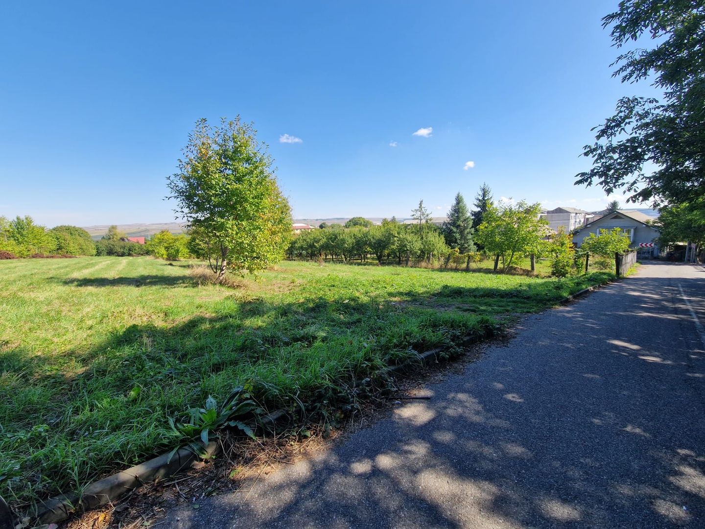Teren intravilan central Falticeni - Poză 5