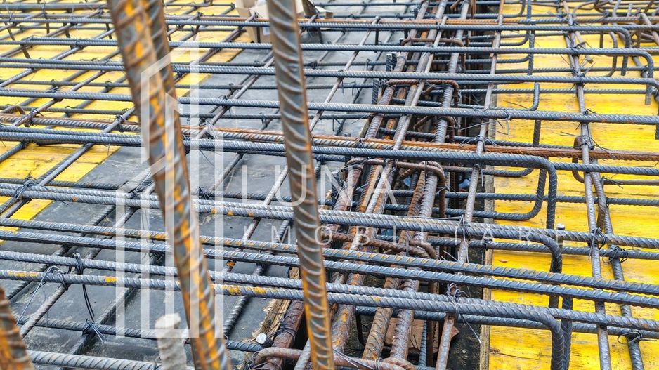 Case cuplate, P+E, 120 mp, teren 465-669 mp, predare 2026, Livezeni - Poză 7