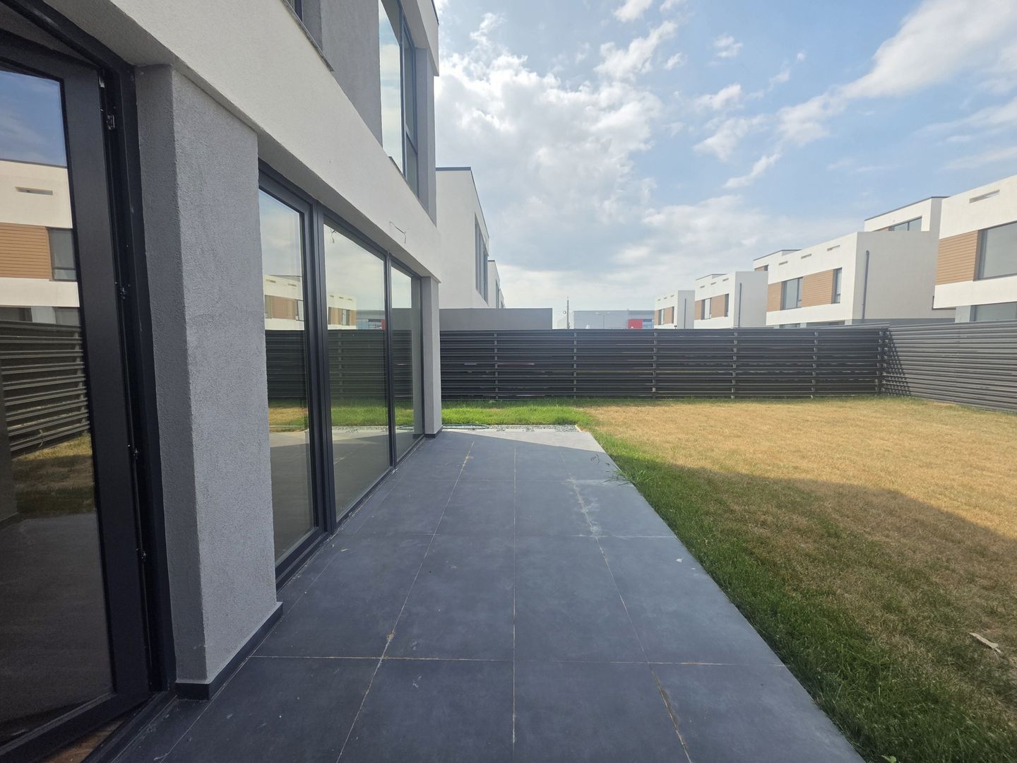 Vila LUX | 5 camere | TUNARI - Poză 15