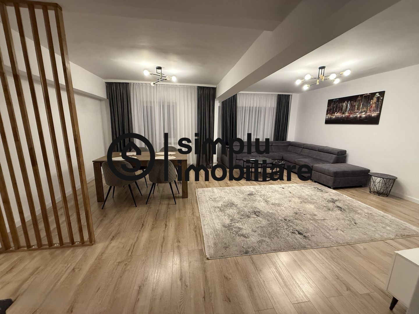 3 camere, central,  110mp  - 700 Euro - Poză 1