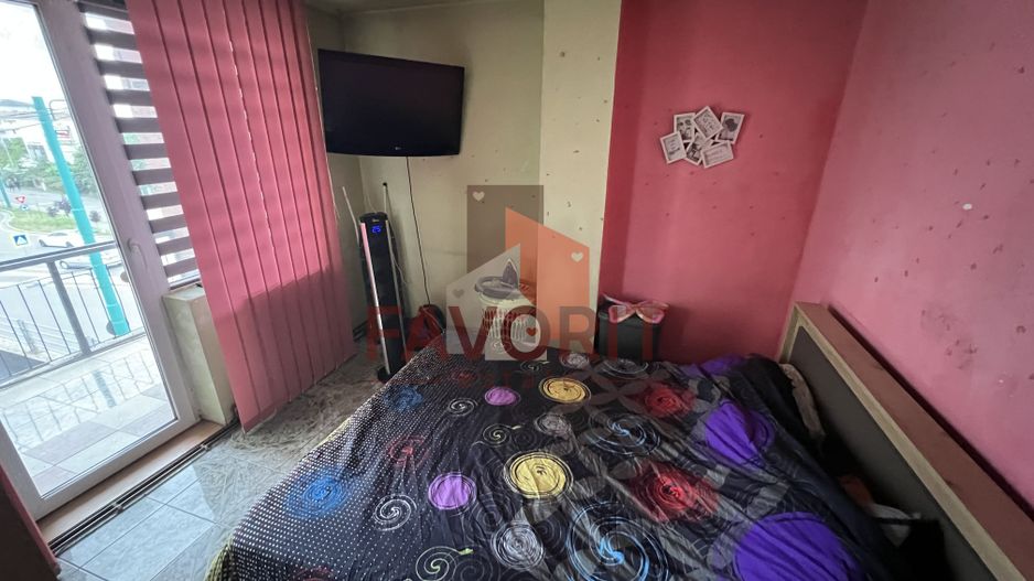 Apartament 3 camere decomandat |2 Bai | Boxa la subsol | Zona Soarelui - Poză 4