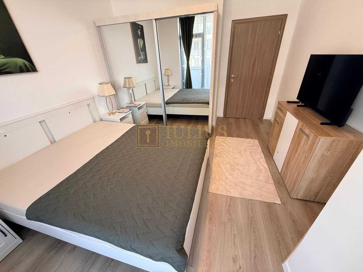 2 camere| XCity Tower| in spate la VOX| apartament frumos- zona superba| - Poză 16
