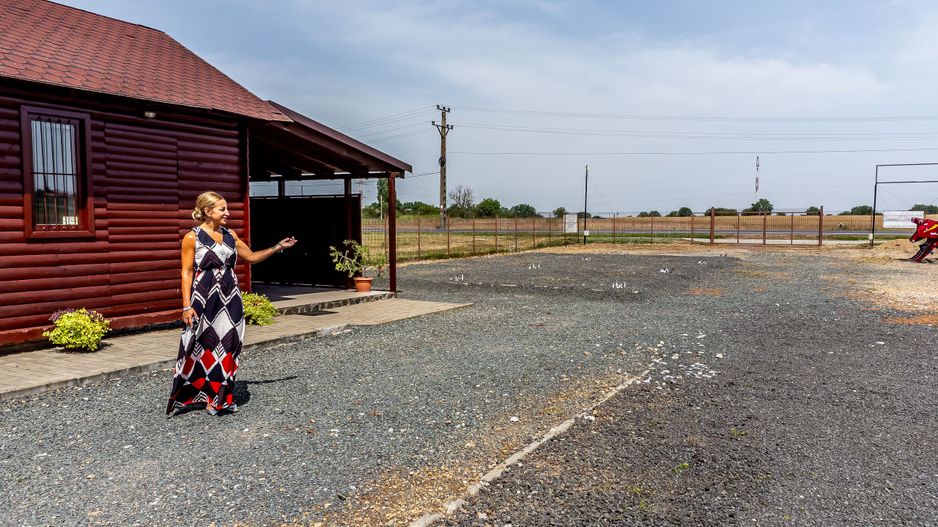 Închiriere Spațiu și Teren în Pecica – Ideal pentru Showroom - Poză 3