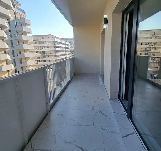 Apartament de vanzare 2 camere, etaj intermediar, terasa, garaj - Poză 4