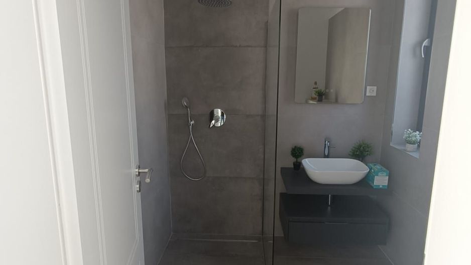 Vila Tunari Central, Proiect Deosebit, POMPA CALDURA - Poză 23