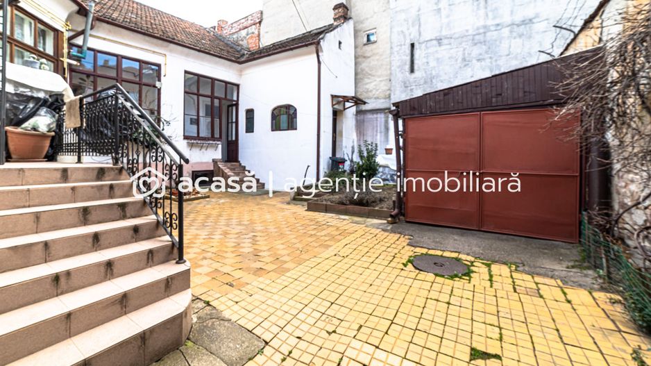 Apartament spațios cu 4 camere situat Ultracentral - Poză 17