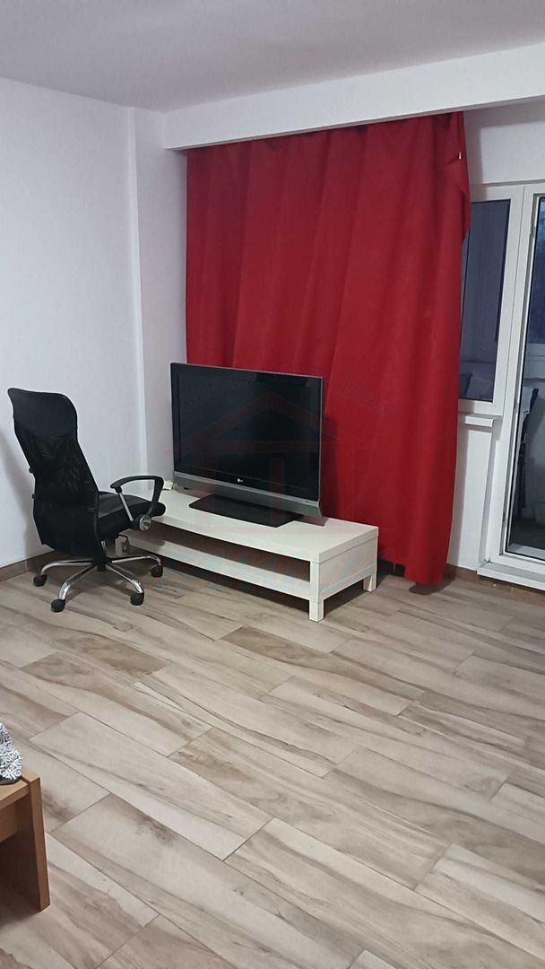 🏡 Apartament cu 1 cameră de vânzare – Micro 20 - Poză 2