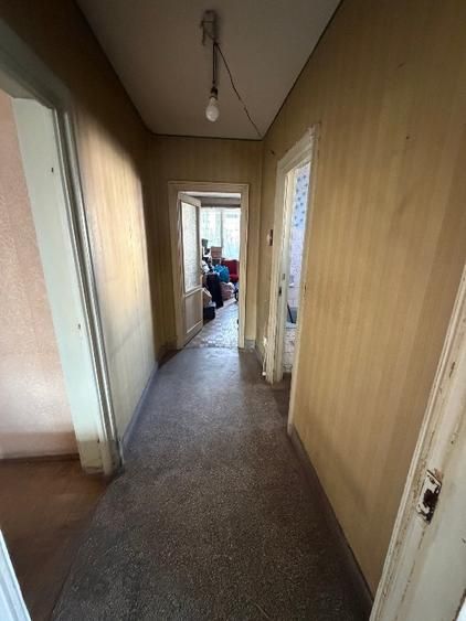 Apartament 3 camere de vânzare Giulești - Poză 1