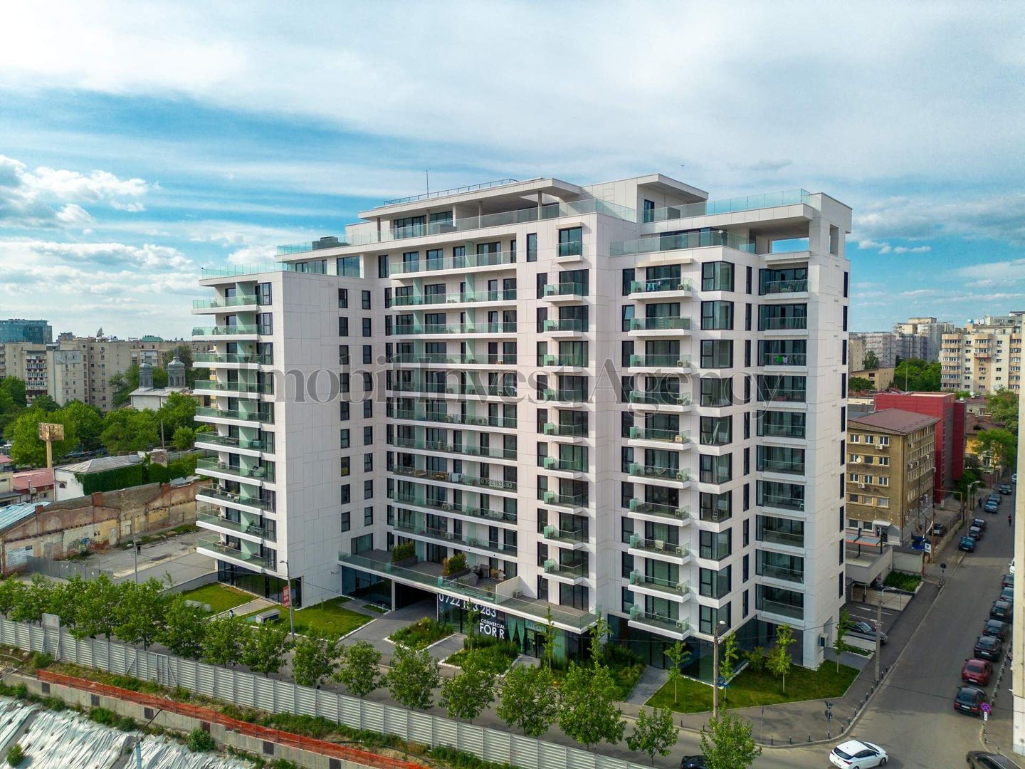 One Timpuri Noi - Poză 4