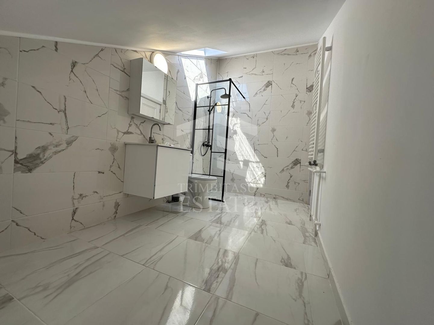 Vila individuala Mogosoaia curte 300 mp - Poză 19