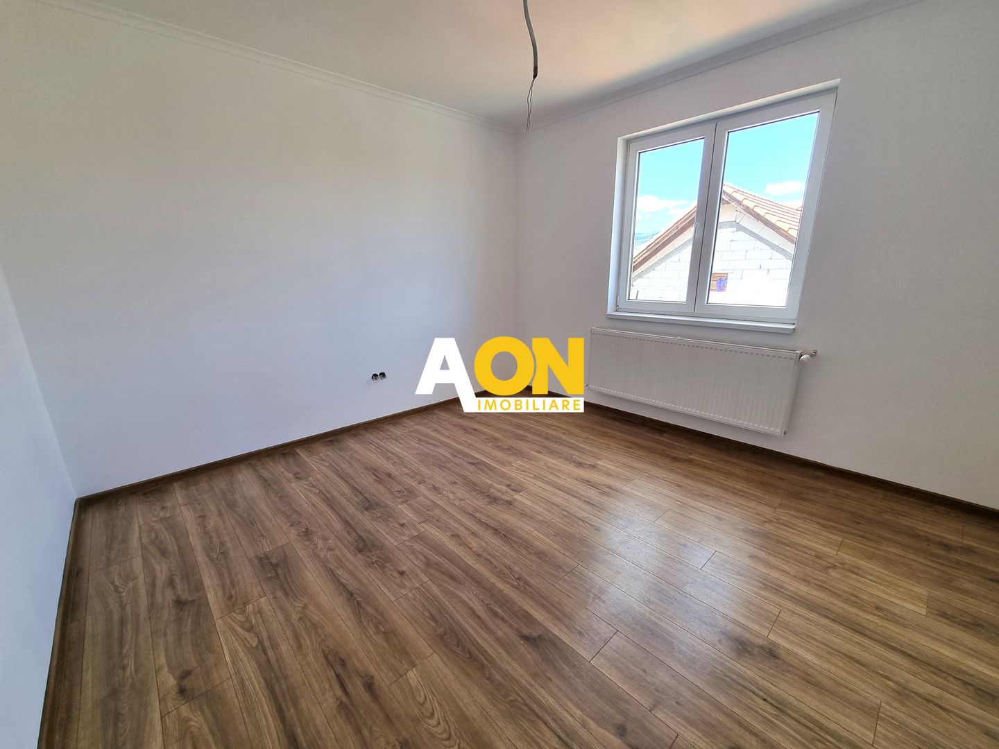 De vanzare casa individuala 4 camere, finisata,  490mp teren - Poză 3