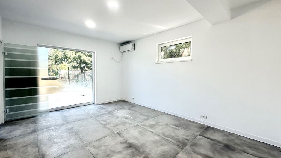 Casa individuală de închiriat - Giroc intrare - Poză 16