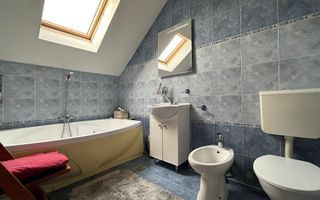 Casa cu potential mare | Parcul Central | Investitie sigura - Poză 12