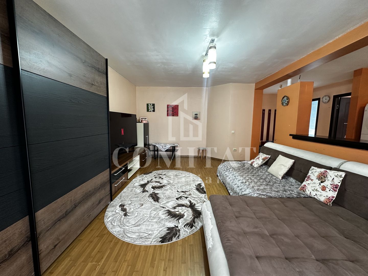 Apartament 2 camere | Loc de parcare | Zona Str Florilor - Poză 2