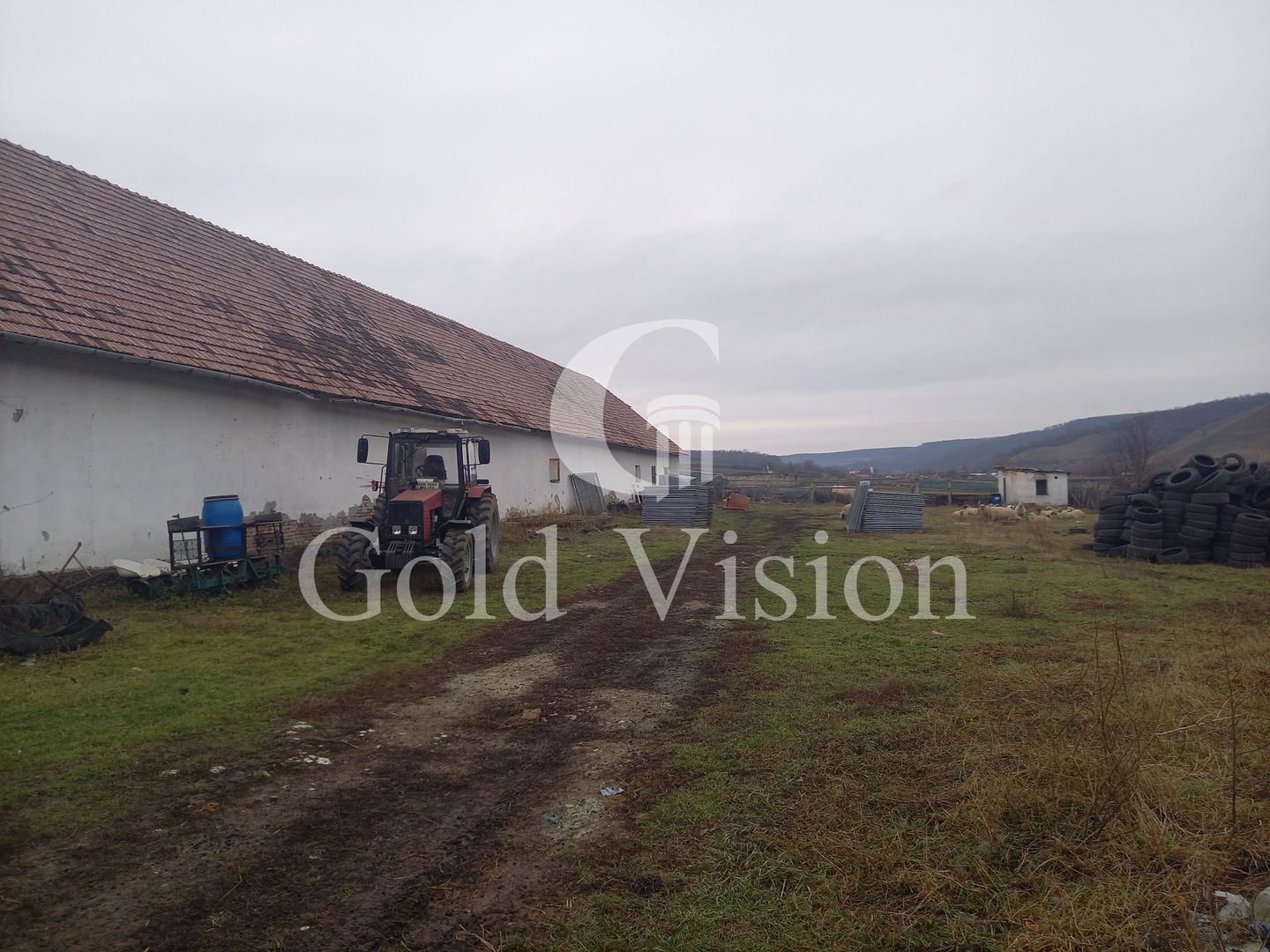 Spatiu industrial de 800mp si teren 3504 mp in loc Panet - Poză 2