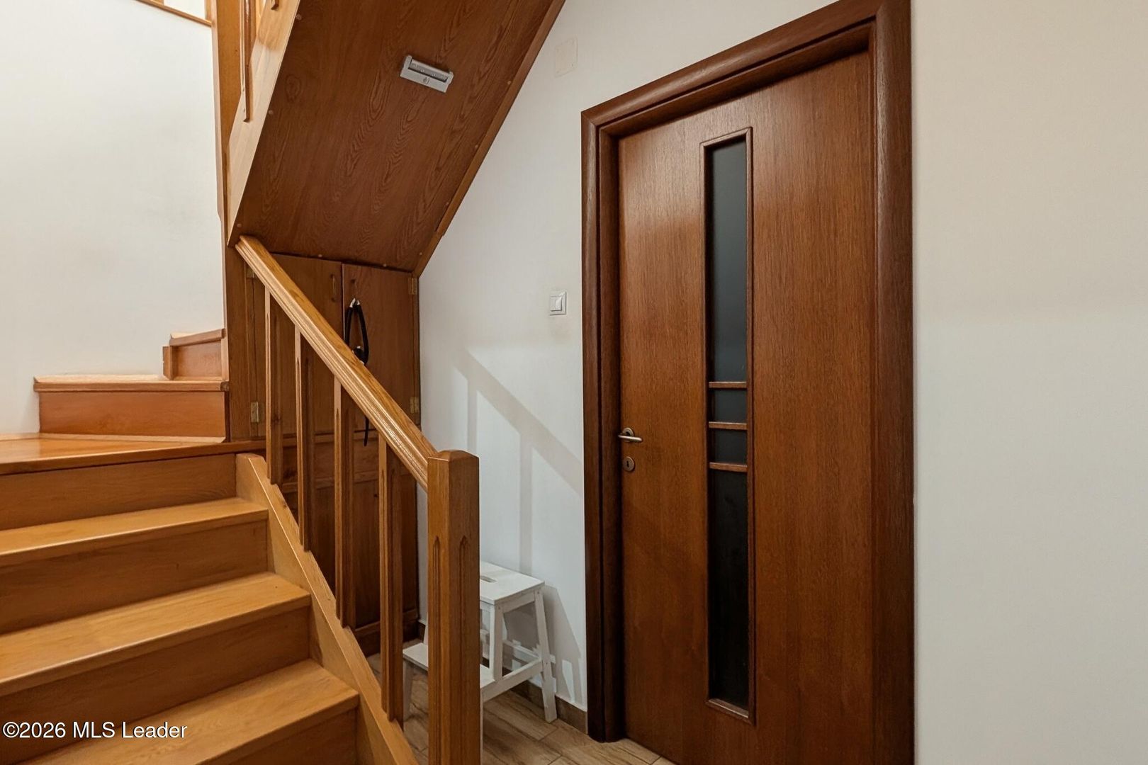Parc Bazilescu - Str. Nuvelei 95, Casa P+M, 173 mp utili, teren 288 mp - Poză 16