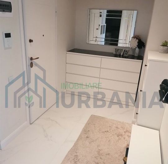 Inchiriez ap complex royal town cu parcare inclusa - Poză 7