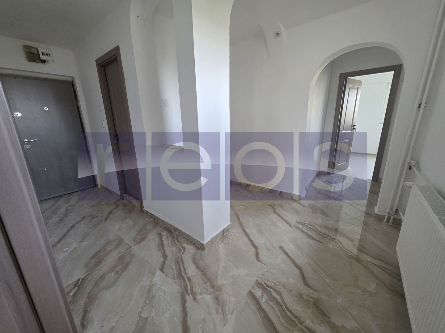 VANZARE 2 CAMERE | DECOMANDAT | ZONA BRACOVEANU- HUEDIN - Poză 3